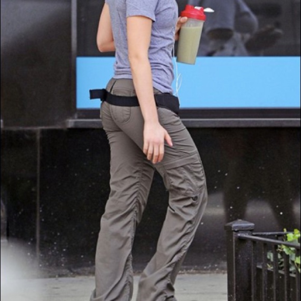 Lululemon yoga camp pants army green